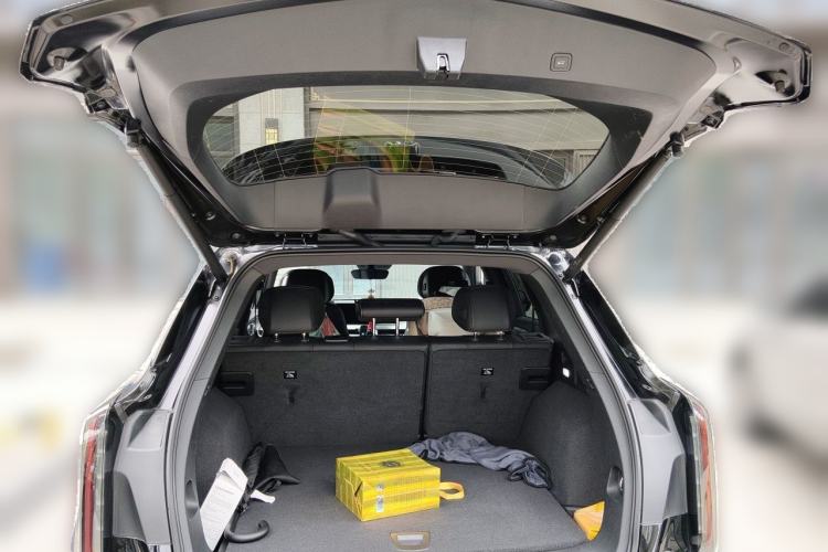 Used Cadillac XT5 2025 2.0T Prestige Version Trunk