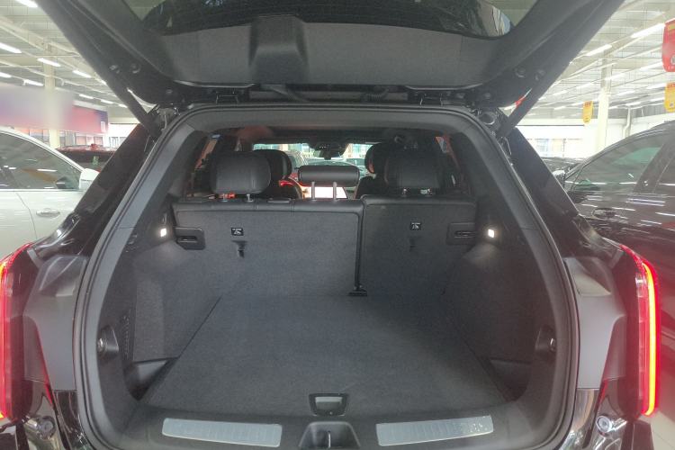 Used Cadillac XT5 2025 2.0T Luxury Version Trunk