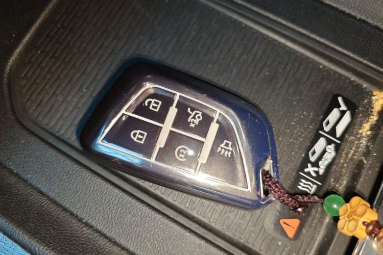 Used Cadillac XT5 2025 2.0T Luxury Version Vehicle Key