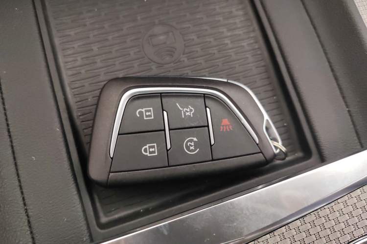 Used Cadillac XT5 2025 2.0T Luxury Version Vehicle Key