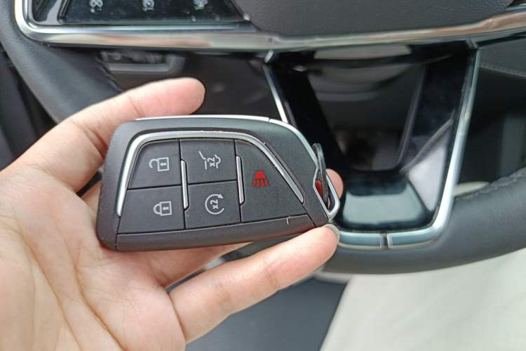 Used Cadillac XT5 2025 2.0T Luxury Version Vehicle Key