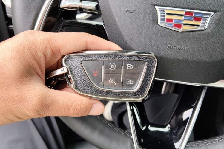 Used Cadillac XT5 2025 2.0T Prestige Version Vehicle Key