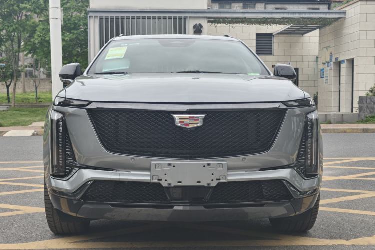 Used Cadillac XT5 2025 2.0T Platinum Edition Exterior 1