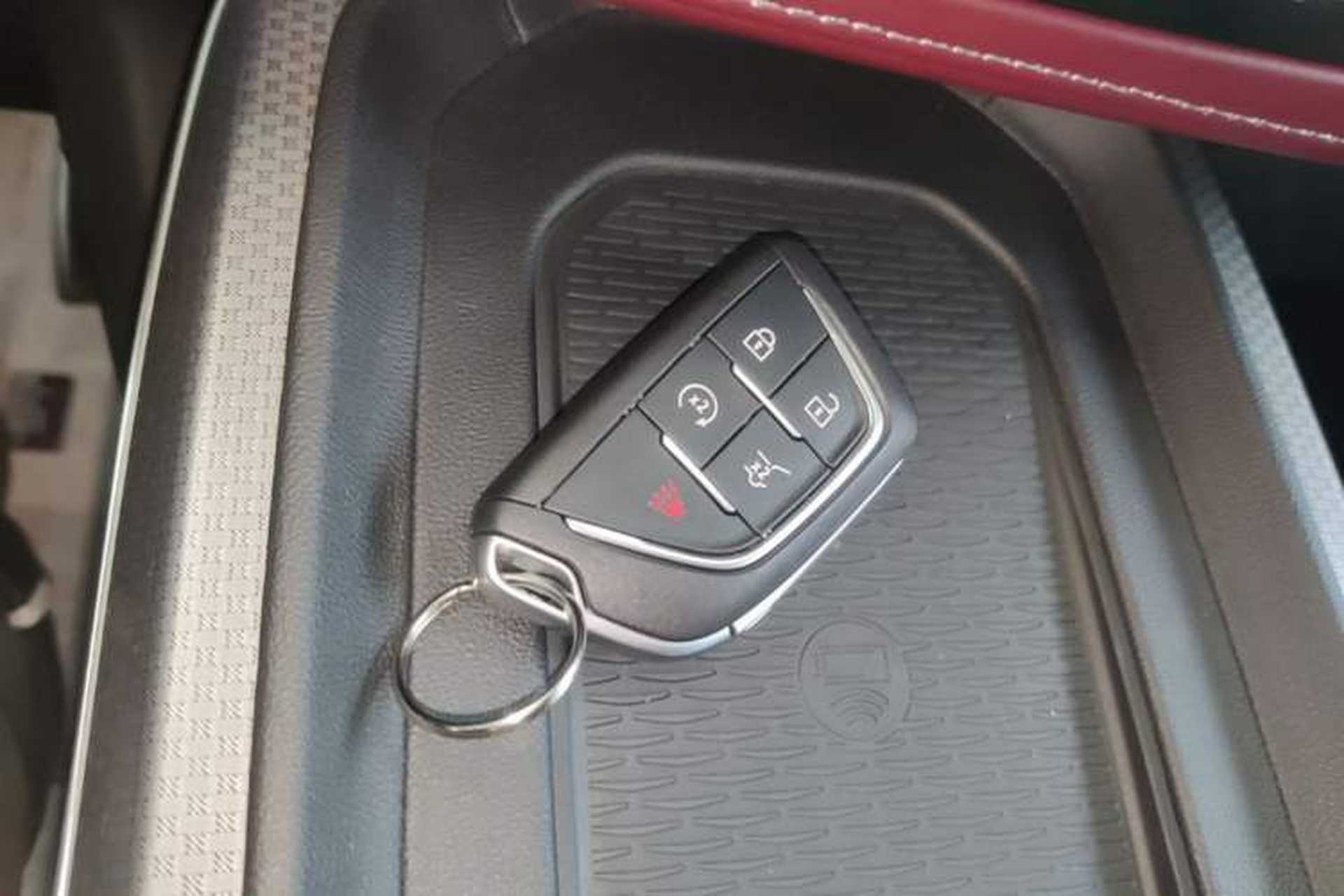 Used Cadillac XT5 2025 2.0T Platinum Edition Interior 1