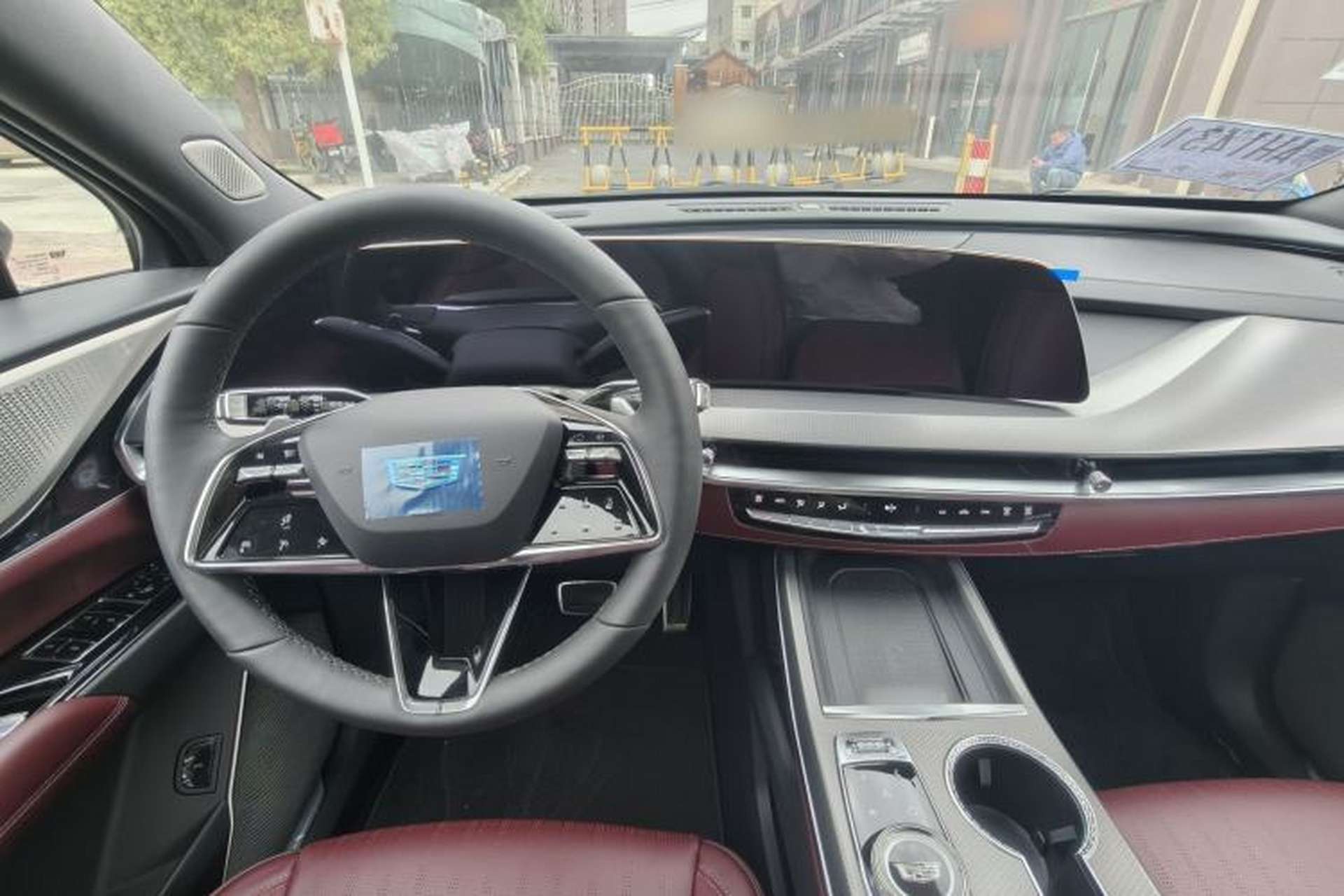 Used Cadillac XT5 2025 2.0T Platinum Edition Interior 6