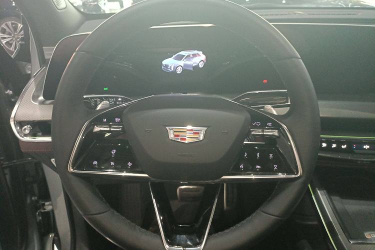 Used Cadillac XT5 2025 2.0T Platinum Edition Steering Wheel