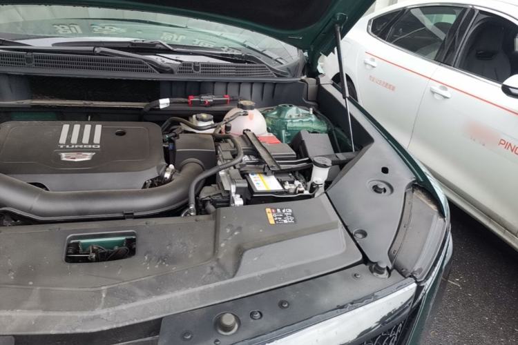 Used Cadillac XT5 2025 2.0T Prestige Version Engine Bay Left