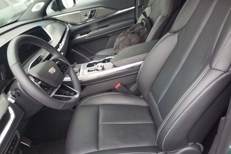 Used Cadillac XT5 2025 2.0T Prestige Version Left Front Seat