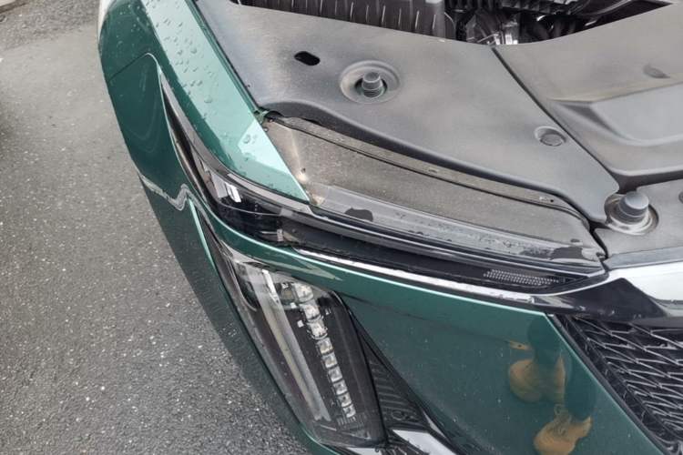 Used Cadillac XT5 2025 2.0T Prestige Version Right Front Headlight
