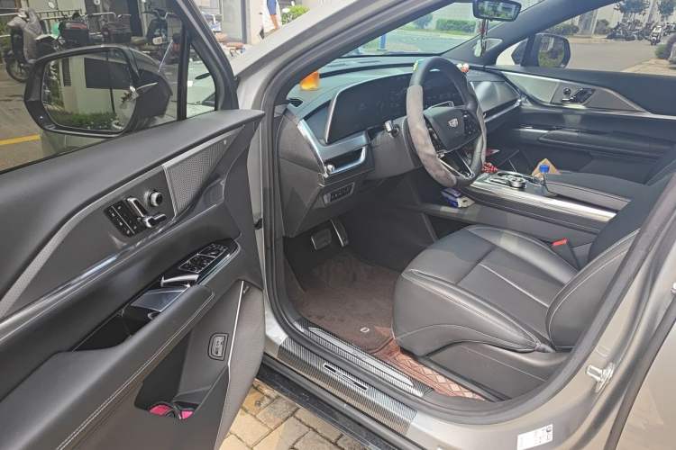 Used Cadillac XT5 2025 2.0T Prestige Version Driver Seat