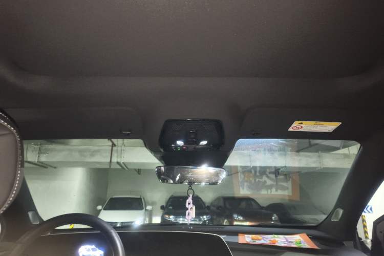 Used Cadillac XT5 2025 2.0T Prestige Version Headliner