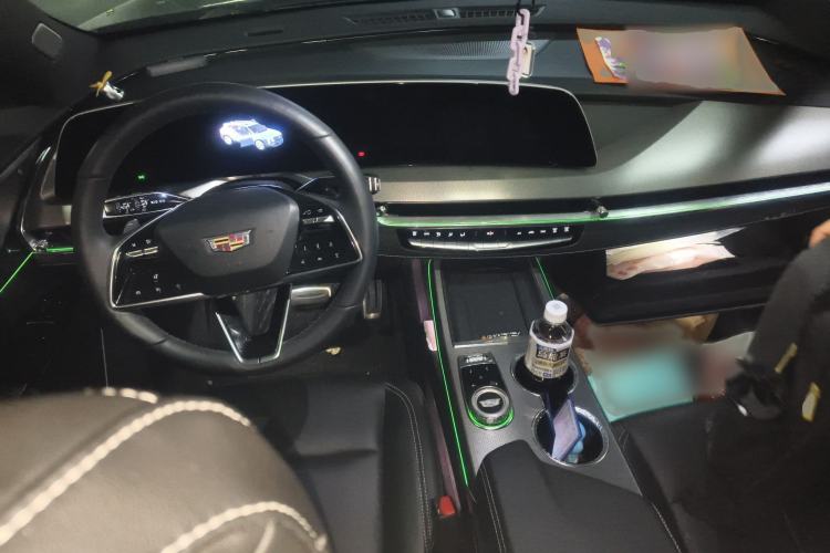 Used Cadillac XT5 2025 2.0T Prestige Version Interior 2