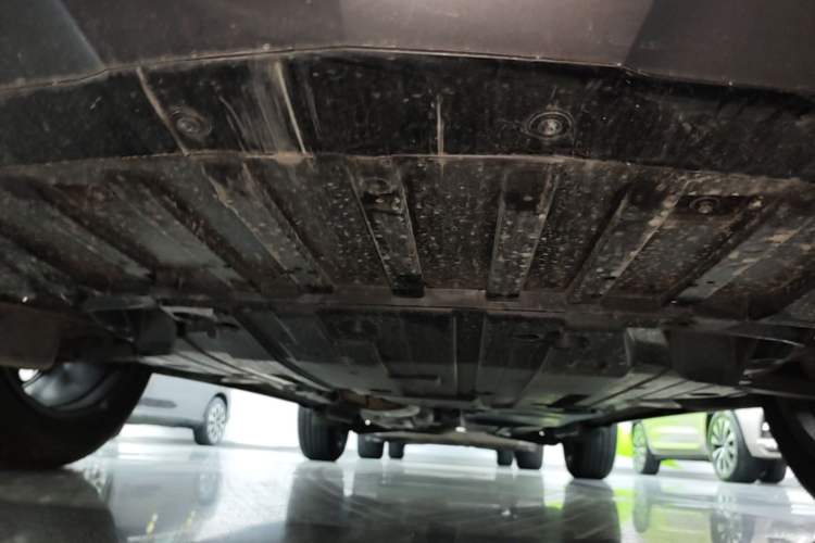 Used Cadillac XT5 2025 2.0T Luxury Version Chassis Front