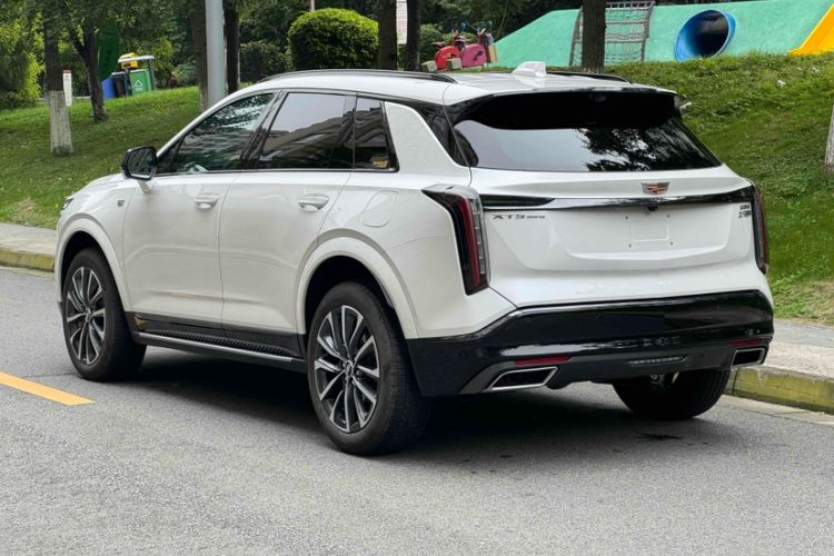 Used Cadillac XT5 2025 2.0T Prestige Version Exterior 1