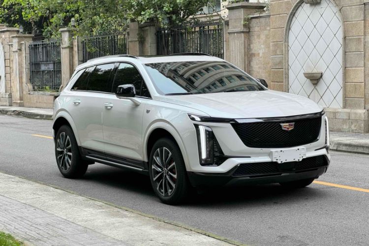 Used Cadillac XT5 2025 2.0T Prestige Version Exterior 2