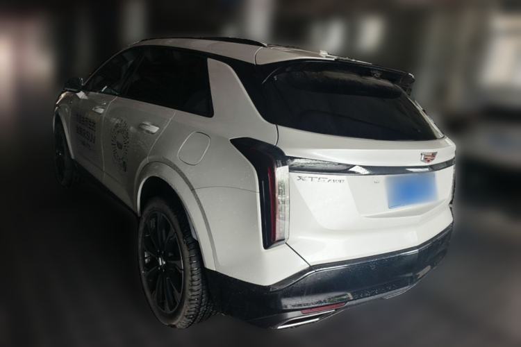 Used Cadillac XT5 2025 2.0T Platinum Edition Exterior 3