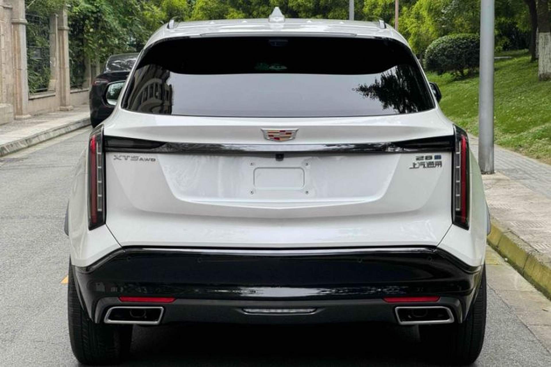 Used Cadillac XT5 2025 2.0T Prestige Version Exterior 5