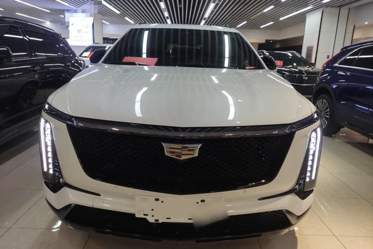 Used Cadillac XT5 2025 2.0T Platinum Edition Front