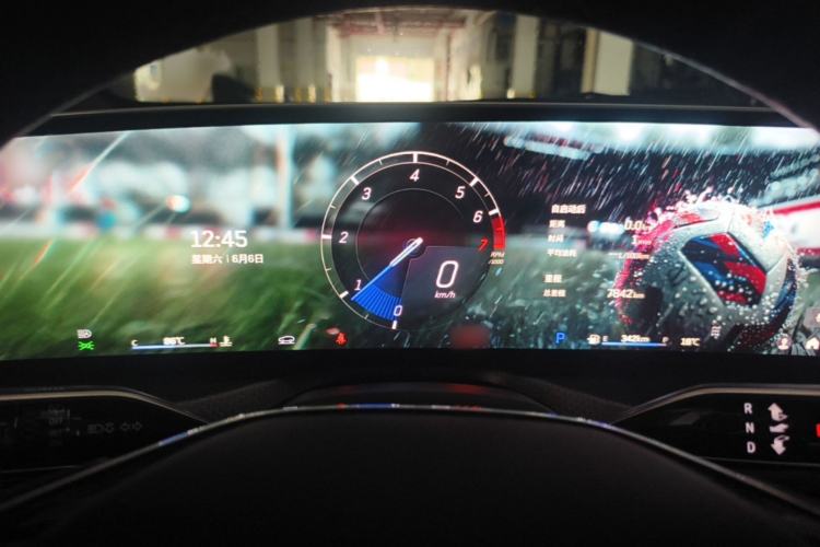 Used Cadillac XT5 2025 2.0T Platinum Edition Instrument Cluster
