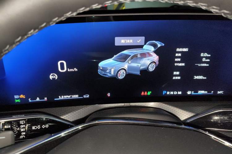 Used Cadillac XT5 2025 Model 2.0T Metropolitan Edition Instrument Cluster