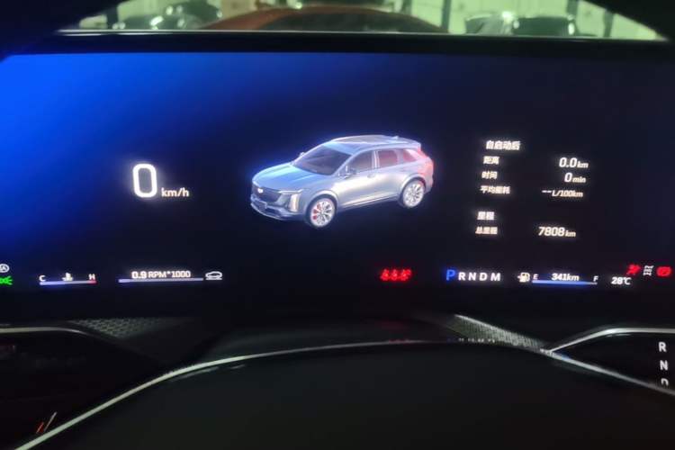 Used Cadillac XT5 2025 2.0T Platinum Edition Instrument Cluster