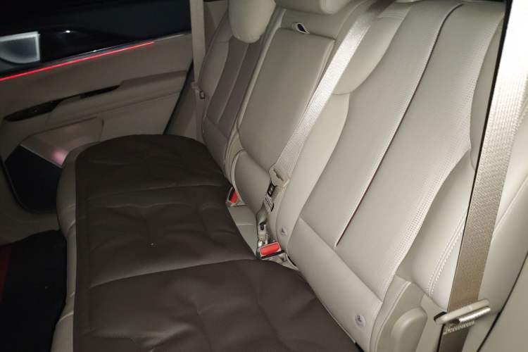 Used Cadillac XT5 2025 2.0T Prestige Version Left Rear Seat