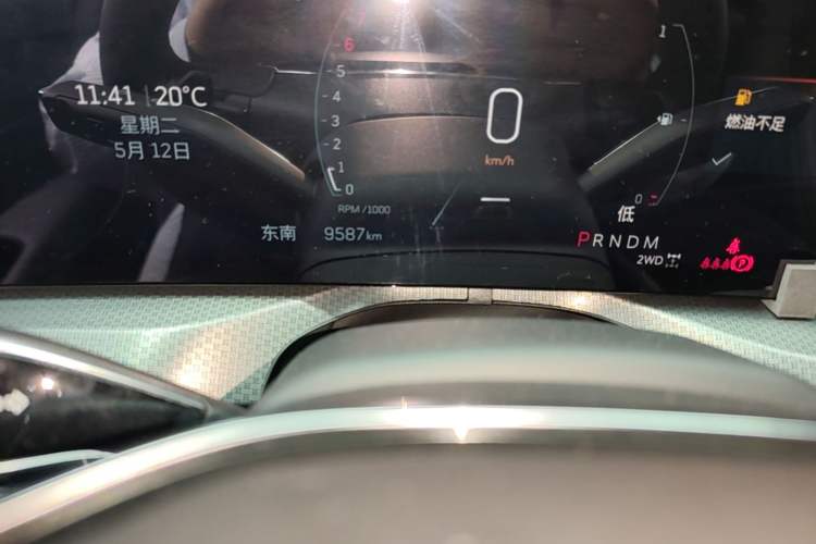 Used Cadillac XT5 2025 2.0T Luxury Version Odometer Close Up