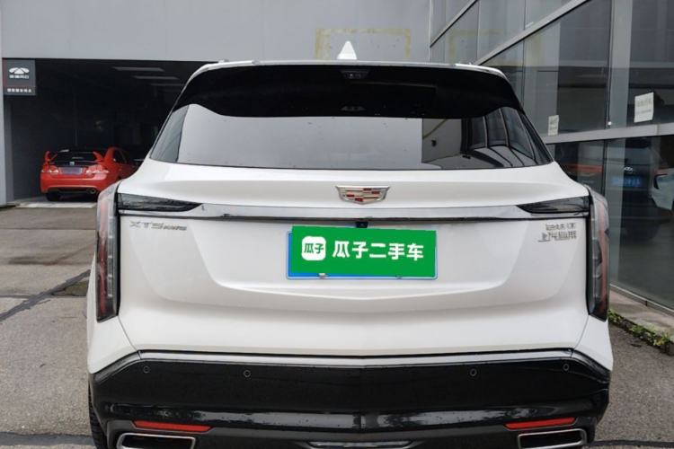 Used Cadillac XT5 2025 2.0T Platinum Edition Rear