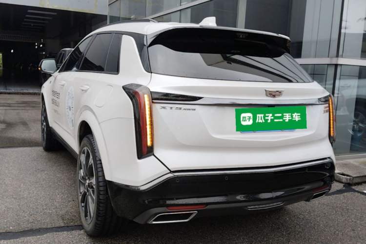 Used Cadillac XT5 2025 2.0T Platinum Edition Rear Left 45 Deg