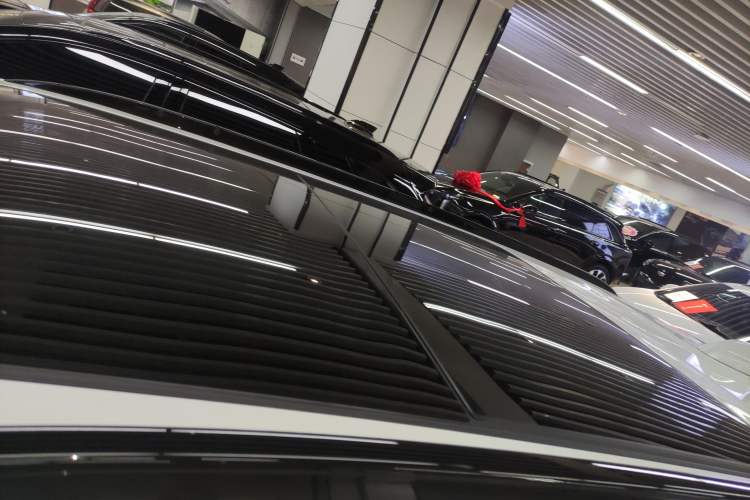 Used Cadillac XT5 2025 2.0T Platinum Edition Roof