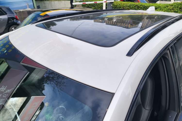 Used Cadillac XT5 2025 2.0T Prestige Version Roof
