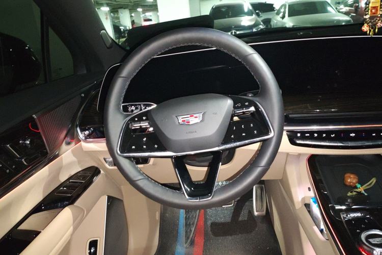 Used Cadillac XT5 2025 2.0T Prestige Version Steering Wheel
