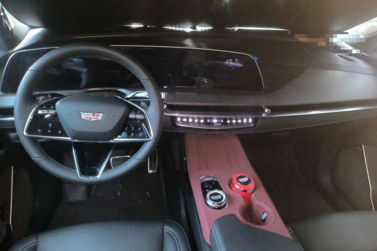 Used Cadillac XT5 2026 Model 2.0T Prestige Edition Center Console