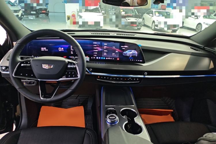 Used Cadillac XT5 2026 Model 2.0T Metropolitan Edition Center Console