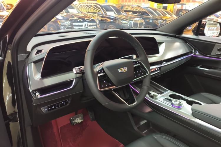 Used Cadillac XT5 2026 Model 2.0T Luxury Edition Center Console