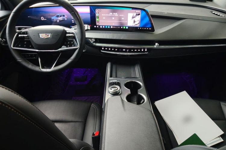 Used Cadillac XT5 2026 Model 2.0T Luxury Edition Center Console