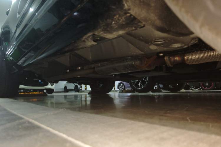 Used Cadillac XT5 2026 Model 2.0T Metropolitan Edition Chassis Front Right