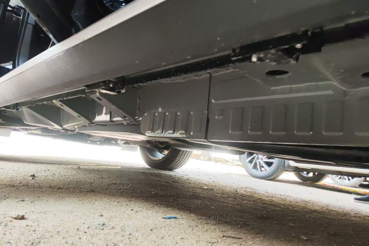 Used Cadillac XT5 2026 Model 2.0T Prestige Edition Chassis Rear Left