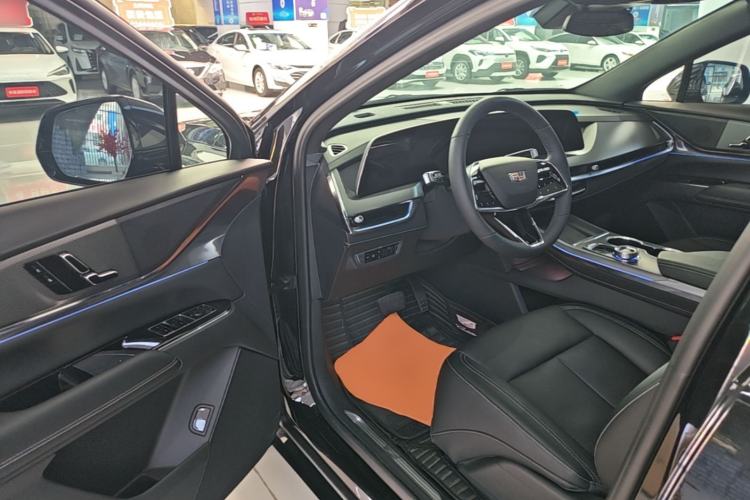 Used Cadillac XT5 2026 Model 2.0T Metropolitan Edition Driver Seat