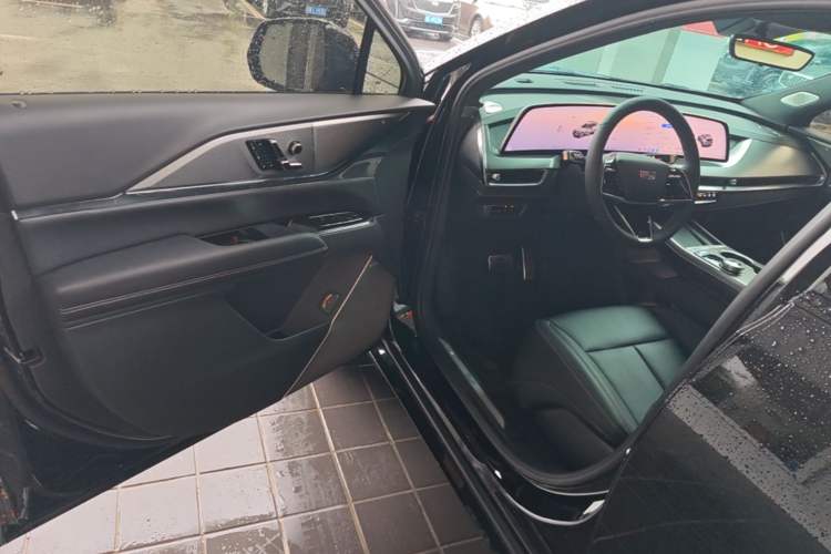 Used Cadillac XT5 2026 Model 2.0T Prestige Edition Driver Seat