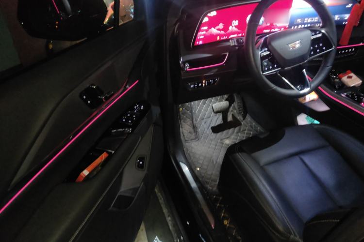 Used Cadillac XT5 2026 Model 2.0T Metropolitan Edition Driver Seat
