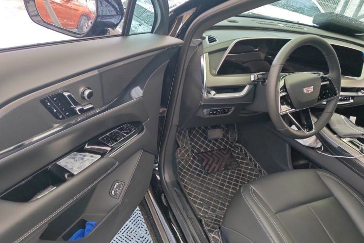 Used Cadillac XT5 2026 Model 2.0T Luxury Edition Driver Seat