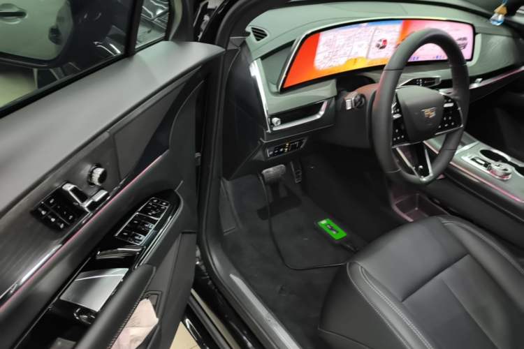 Used Cadillac XT5 2026 Model 2.0T Luxury Edition Driver Seat