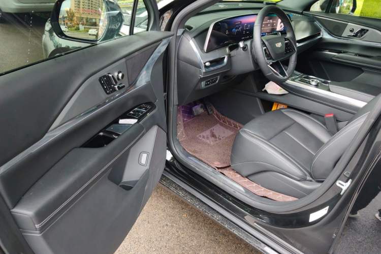 Used Cadillac XT5 2026 Model 2.0T Luxury Edition Driver Seat