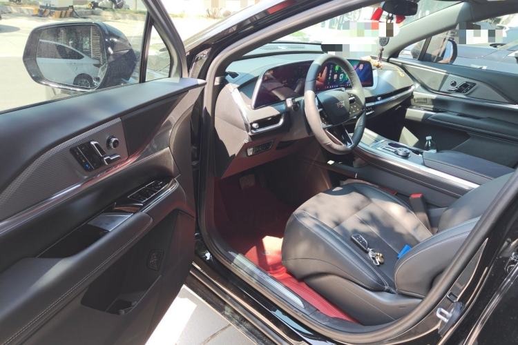 Used Cadillac XT5 2026 Model 2.0T Luxury Edition Driver Seat