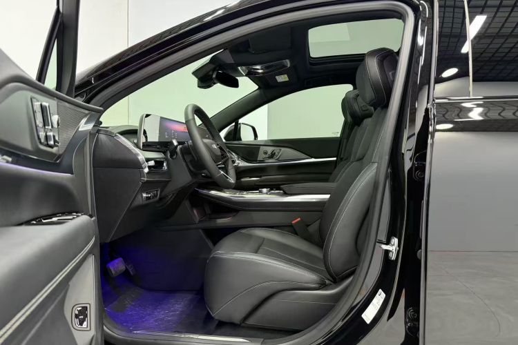 Used Cadillac XT5 2026 Model 2.0T Prestige Edition Driver Seat