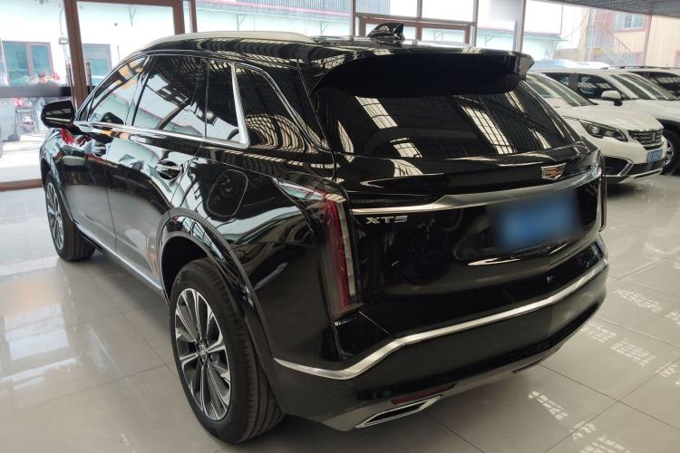 Used Cadillac XT5 2026 Model 2.0T Metropolitan Edition Exterior 2
