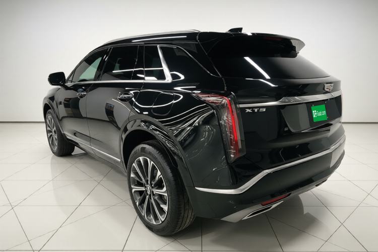 Used Cadillac XT5 2026 Model 2.0T Metropolitan Edition Exterior 2
