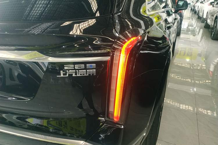 Used Cadillac XT5 2026 Model 2.0T Metropolitan Edition Exterior 3
