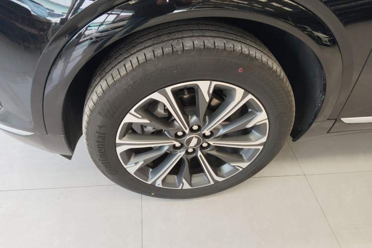 Used Cadillac XT5 2026 Model 2.0T Metropolitan Edition Exterior 4
